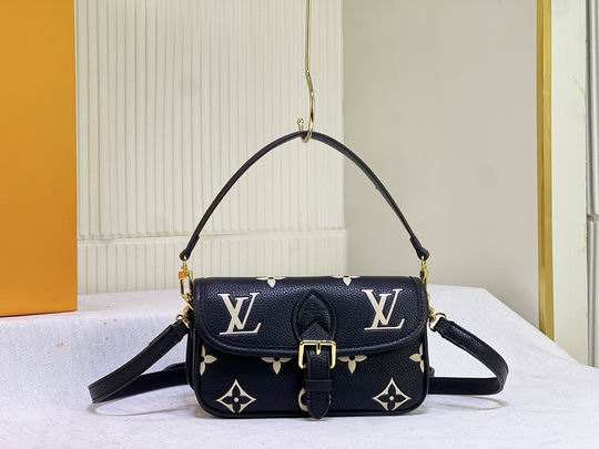 Louis Vuitton 2024 Diane Bag ID:20241115-40